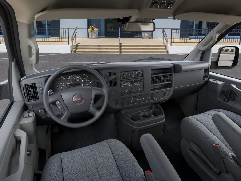 Thumbnail: 2025 GMC Savana - 15