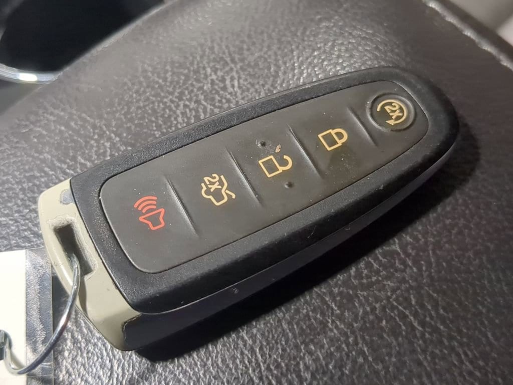 Thumbnail: 2013 Ford Edge - 40