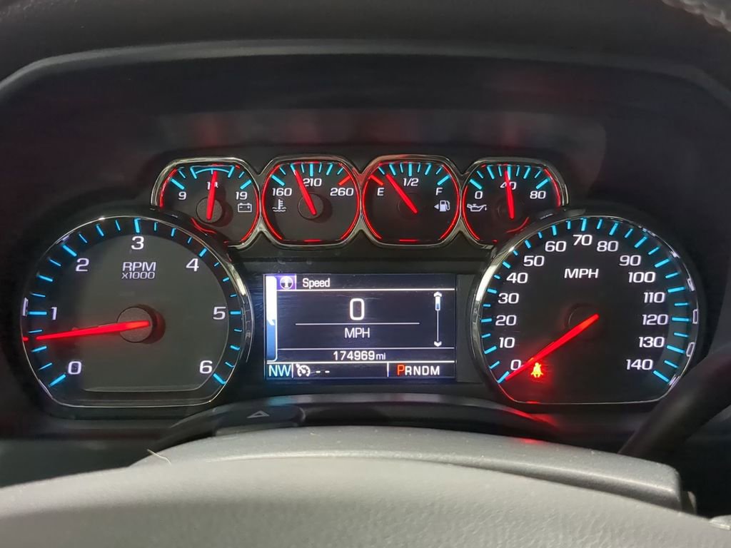 Thumbnail: 2016 Chevrolet Silverado 1500 - 39