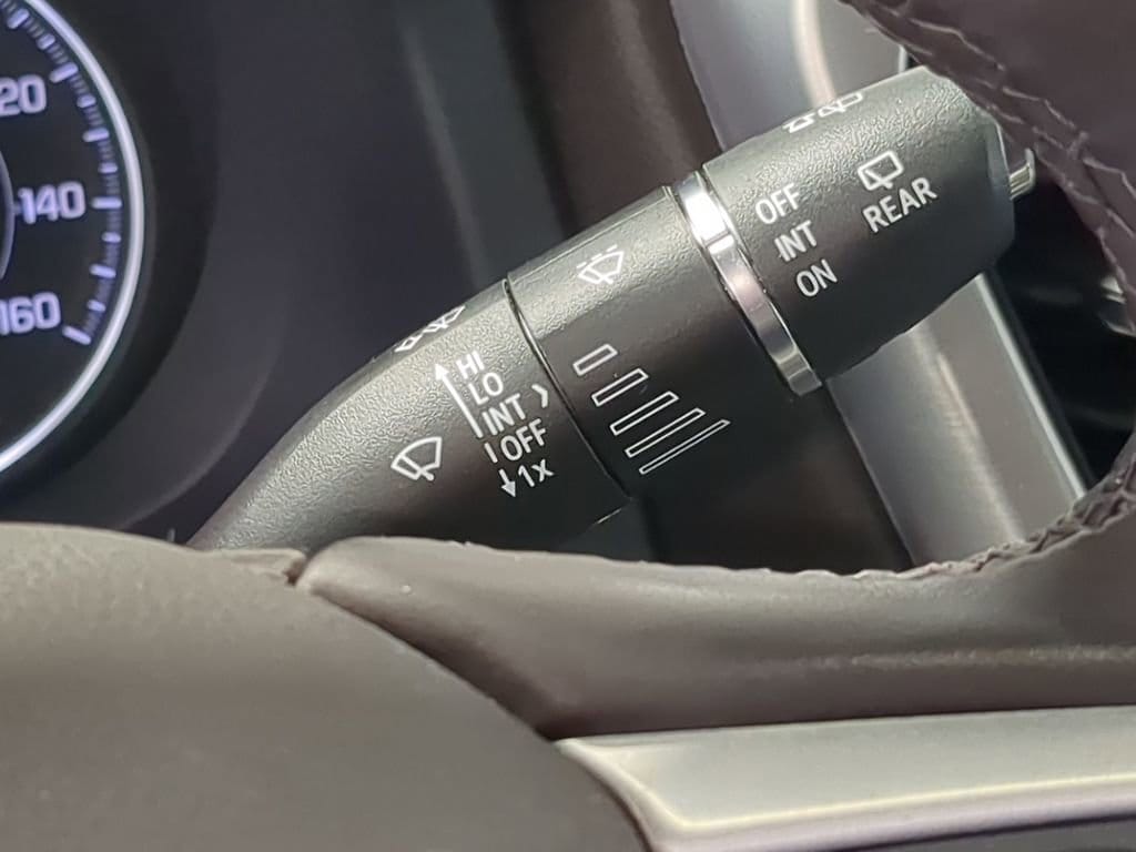 Thumbnail: 2023 GMC Acadia - 24