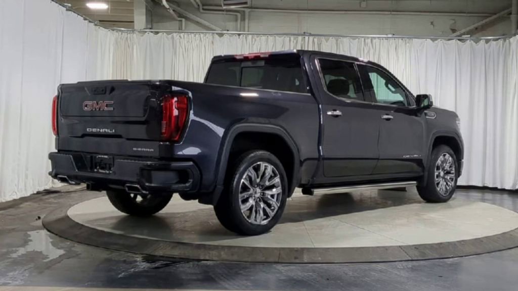 Thumbnail: 2023 GMC Sierra 1500 - 8