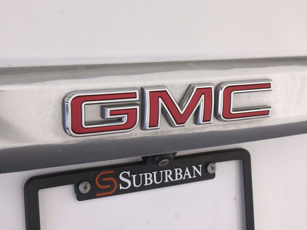 Thumbnail: 2023 GMC Yukon XL - 15