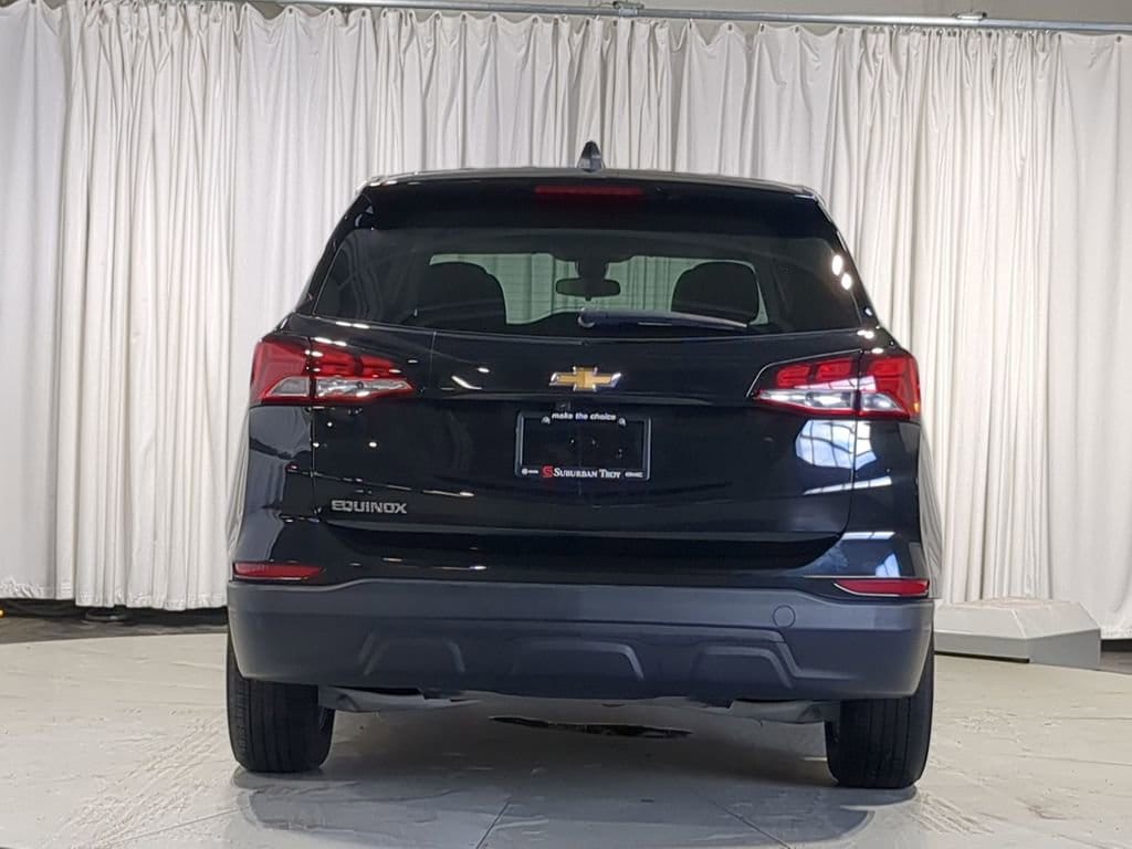 Thumbnail: 2022 Chevrolet Equinox - 16
