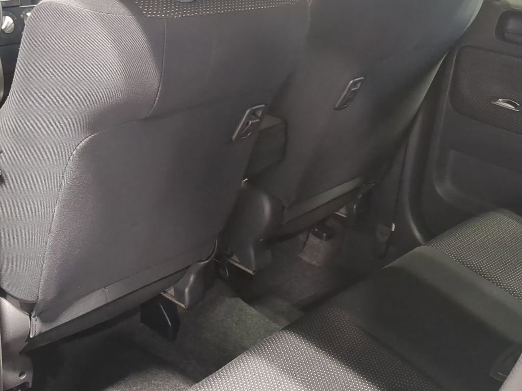 Thumbnail: 2005 Scion xB - 19