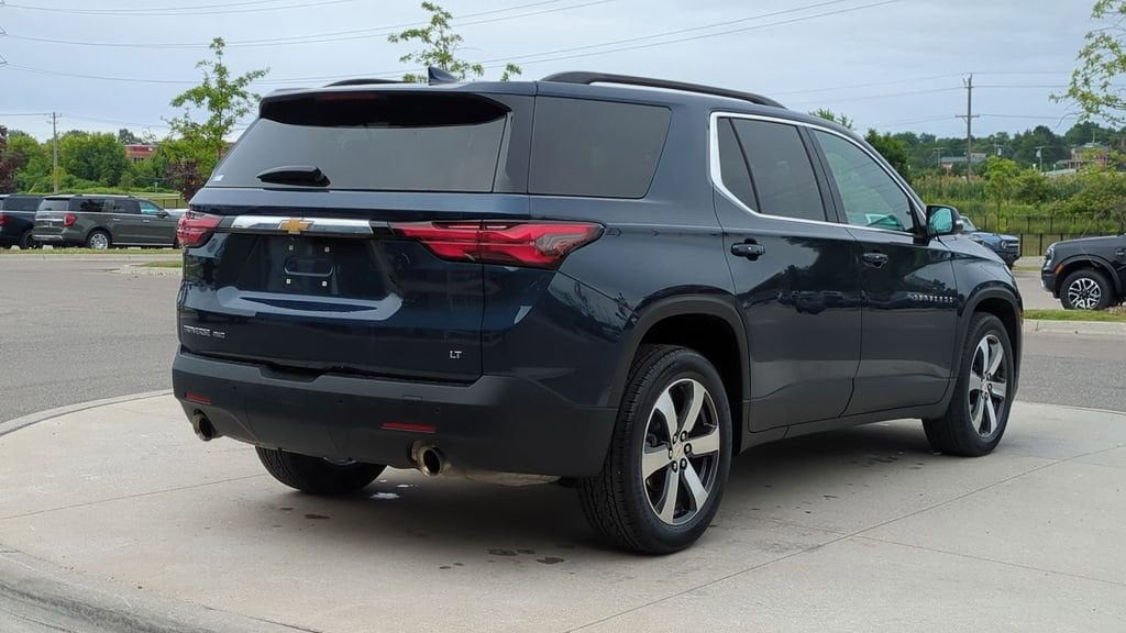 Thumbnail: 2022 Chevrolet Traverse - 6