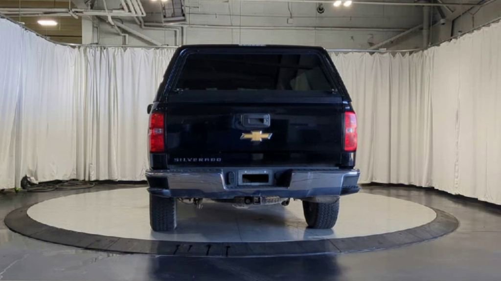 Thumbnail: 2018 Chevrolet Silverado 1500 - 9