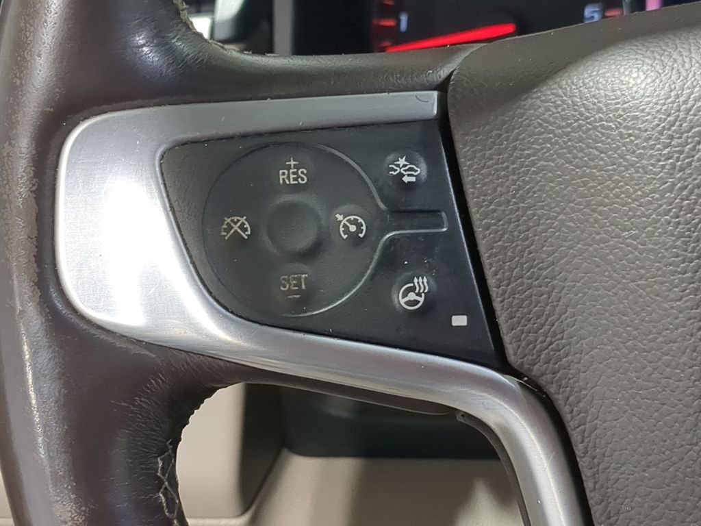 Thumbnail: 2015 GMC Yukon - 29