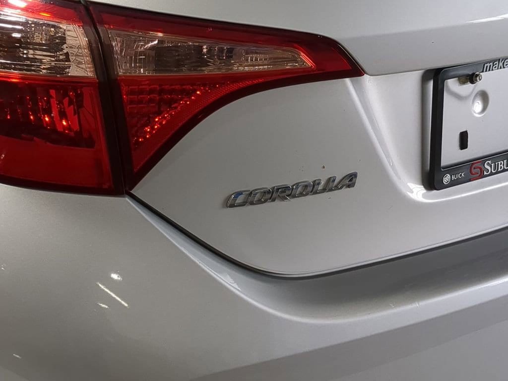 Thumbnail: 2018 Toyota Corolla - 16