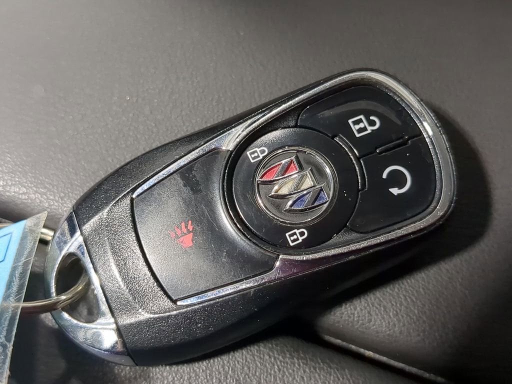 Thumbnail: 2023 Buick Envision - 31