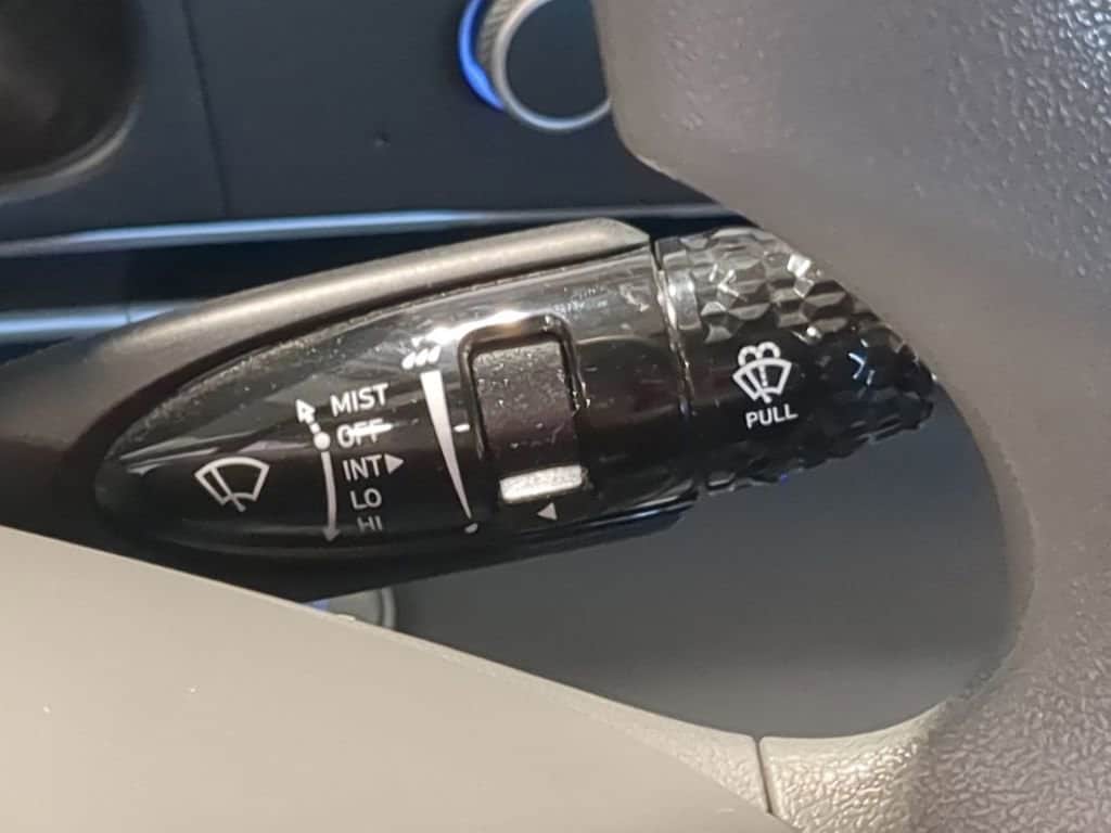 Thumbnail: 2021 Hyundai Elantra - 29