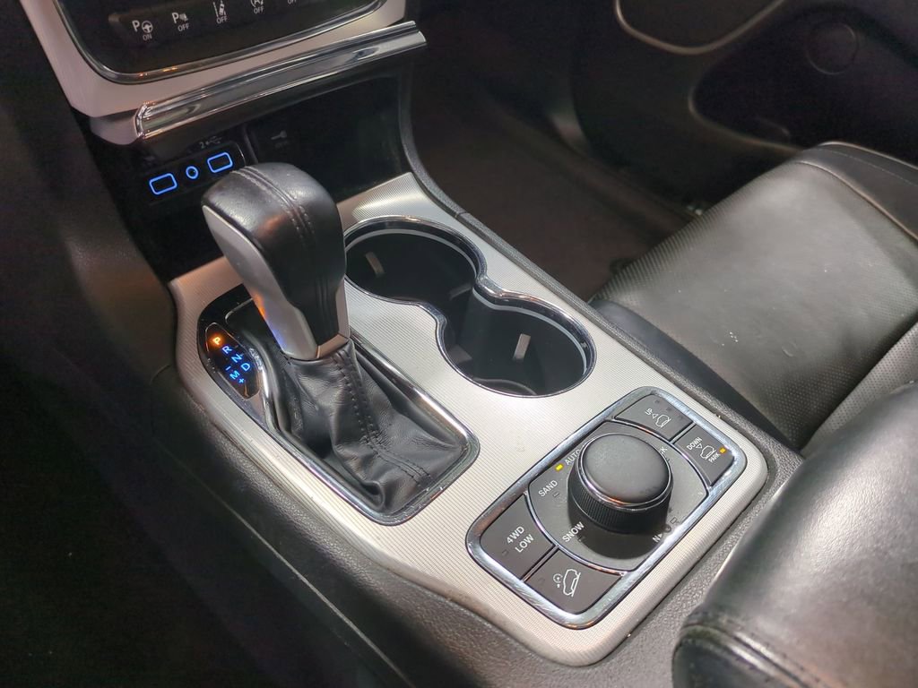 Thumbnail: 2018 Jeep Grand Cherokee - 32