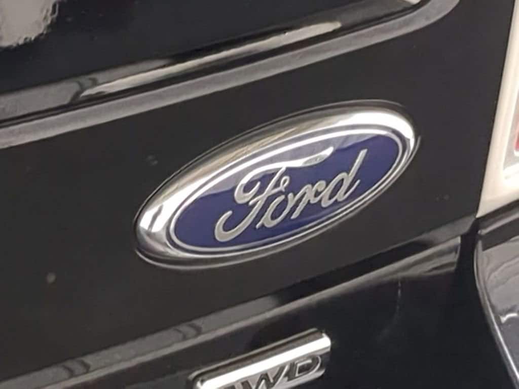 Thumbnail: 2018 Ford Flex - 14