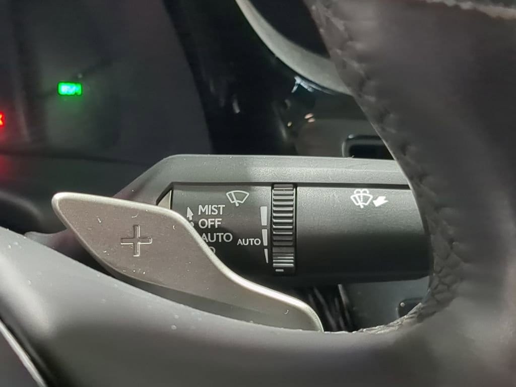 Thumbnail: 2022 Lexus ES - 38