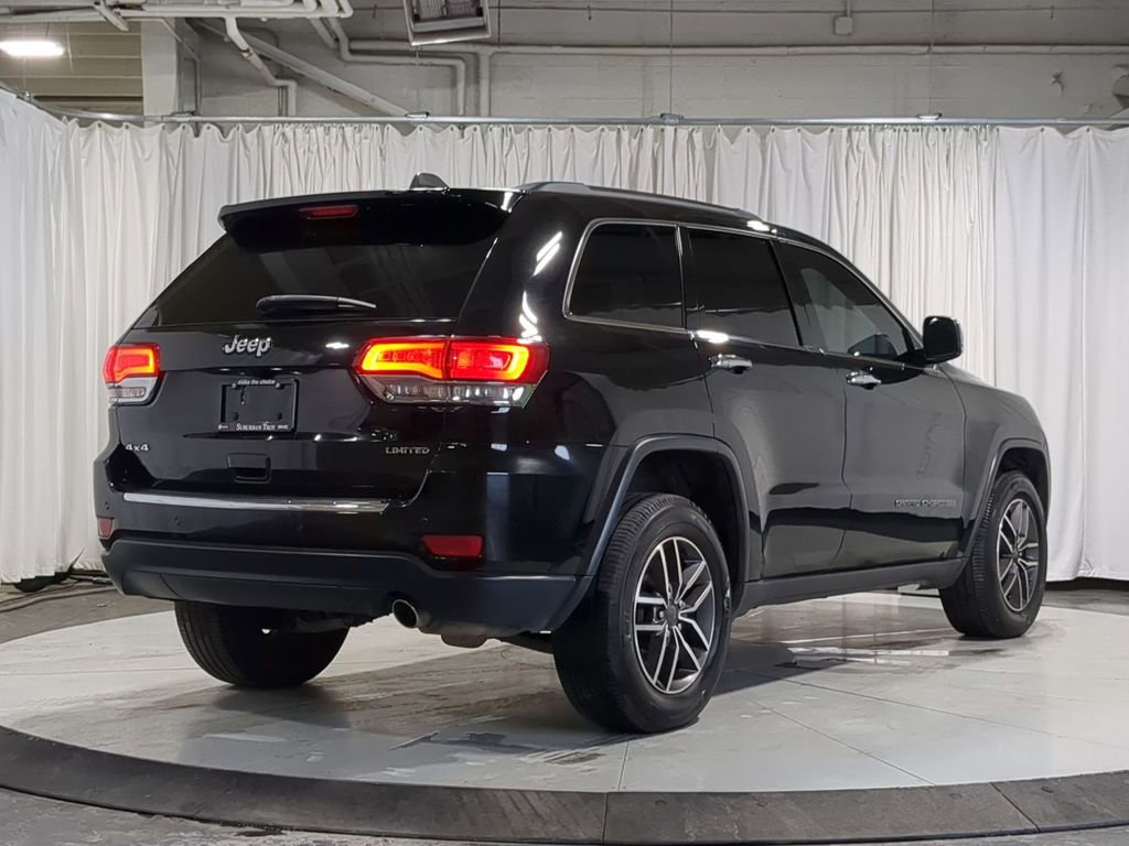 Thumbnail: 2020 Jeep Grand Cherokee - 17