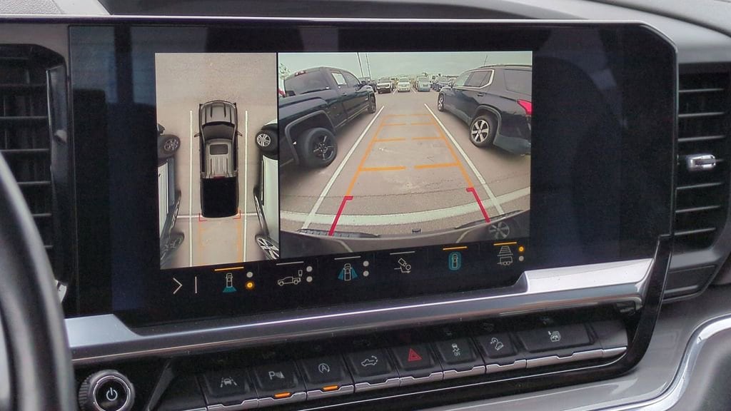 Thumbnail: 2023 Chevrolet Silverado 1500 - 29