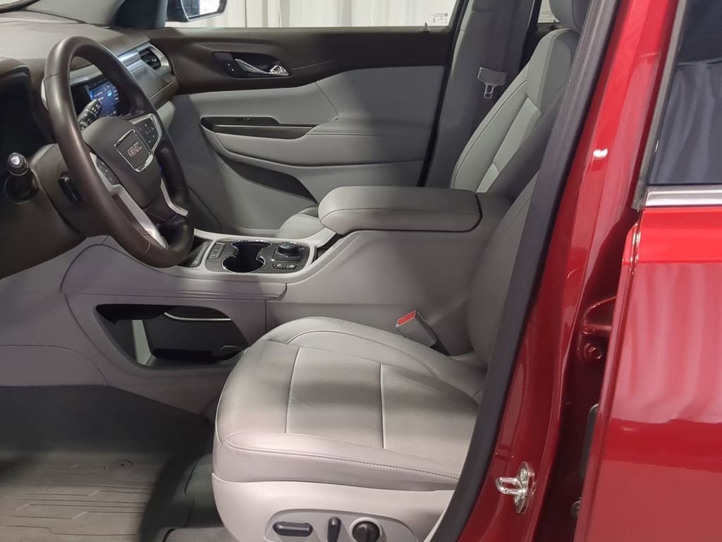 Thumbnail: 2023 GMC Acadia - 15