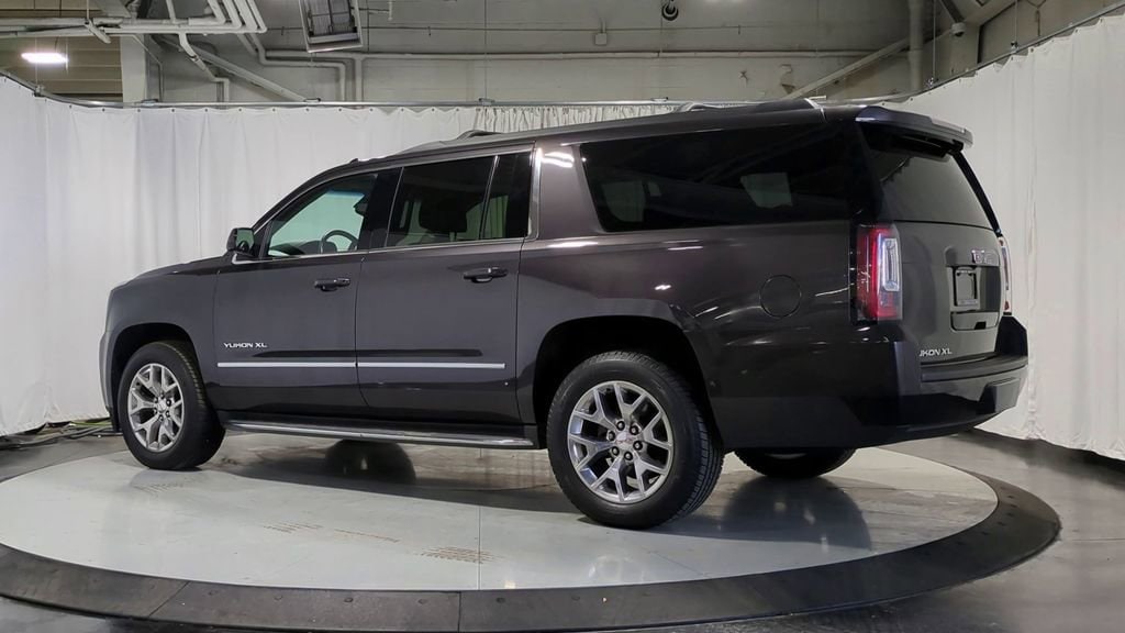 Thumbnail: 2016 GMC Yukon XL - 8
