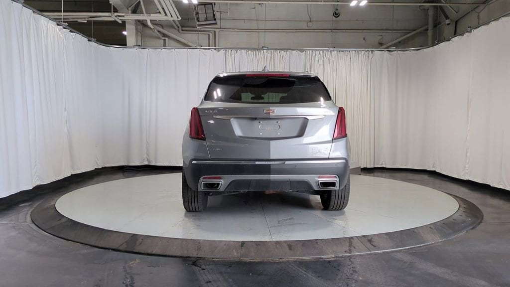 Thumbnail: 2023 Cadillac XT5 - 7