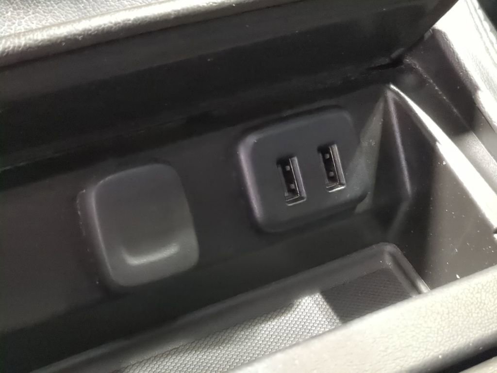 Thumbnail: 2020 GMC Yukon - 37