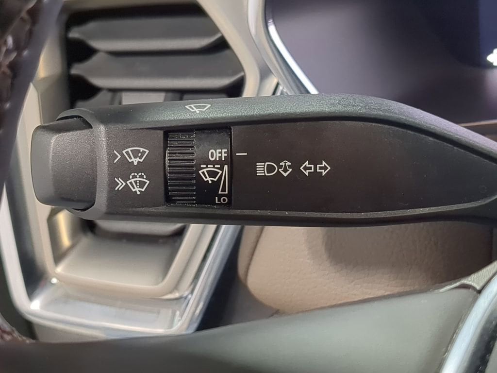 Thumbnail: 2023 GMC Canyon - 31