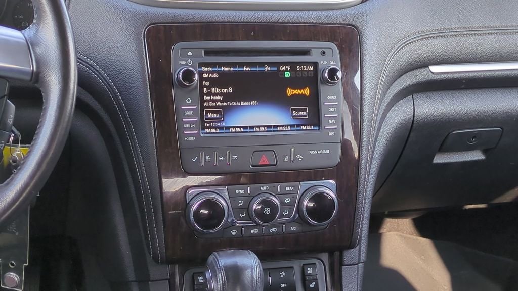 Thumbnail: 2017 Chevrolet Traverse - 29