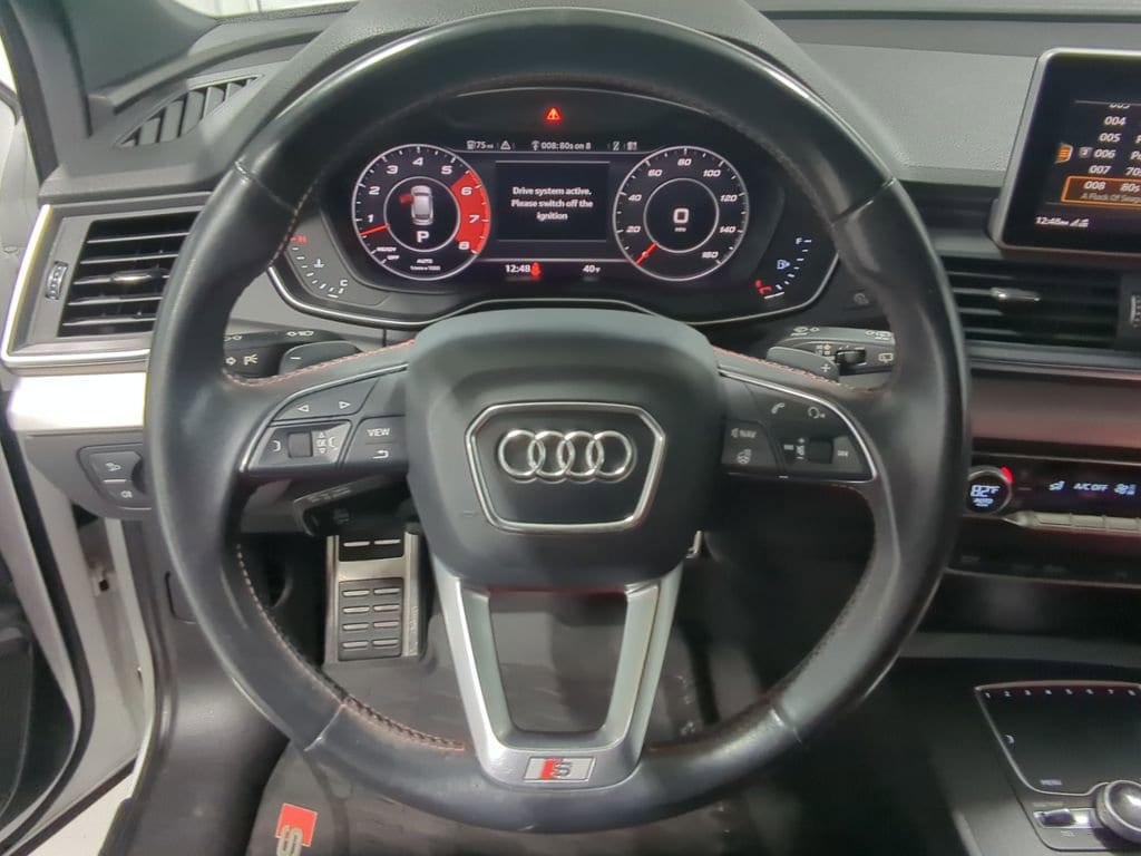 Thumbnail: 2018 Audi SQ5 - 38