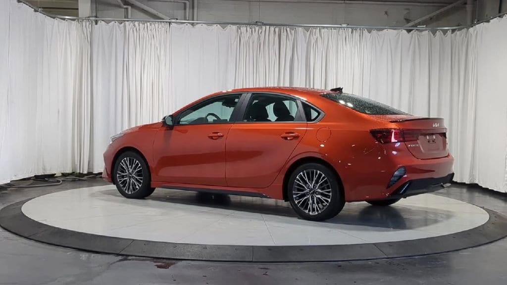 Thumbnail: 2023 Kia Forte - 8