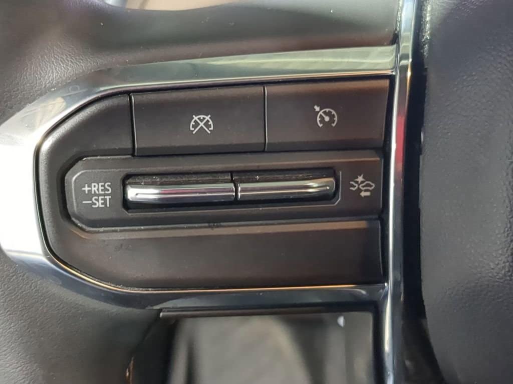 Thumbnail: 2023 GMC Canyon - 29