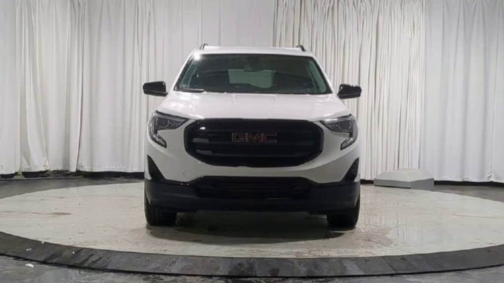 Thumbnail: 2020 GMC Terrain - 3