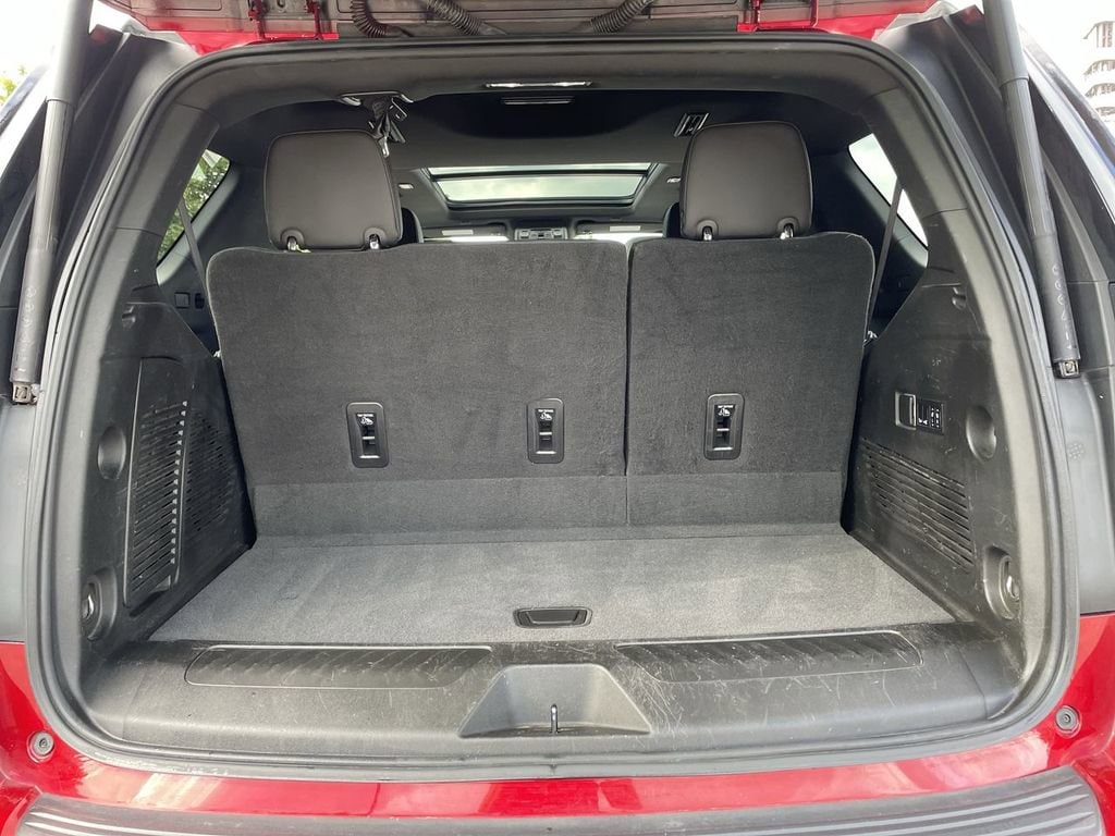 Thumbnail: 2022 Chevrolet Tahoe - 21