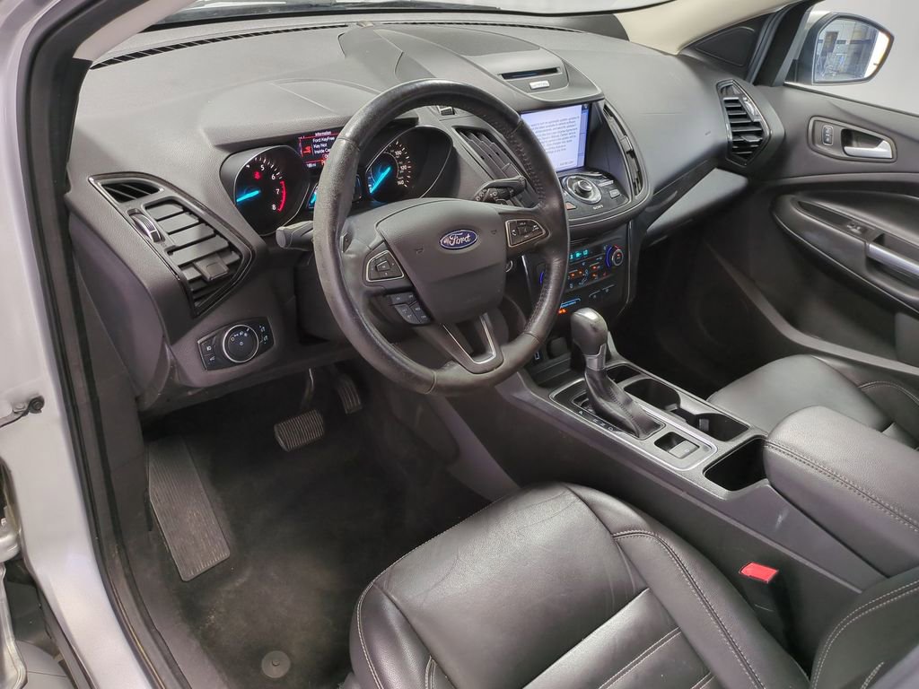 2017 Ford Escape Titanium 10