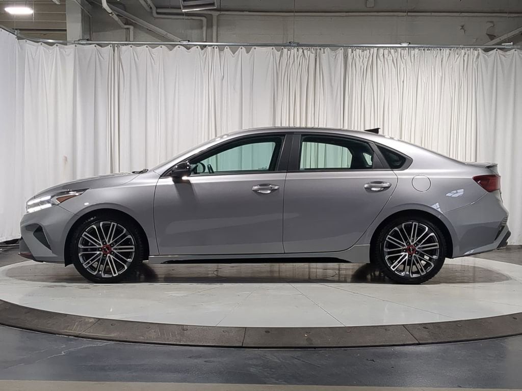 Thumbnail: 2023 Kia Forte - 14