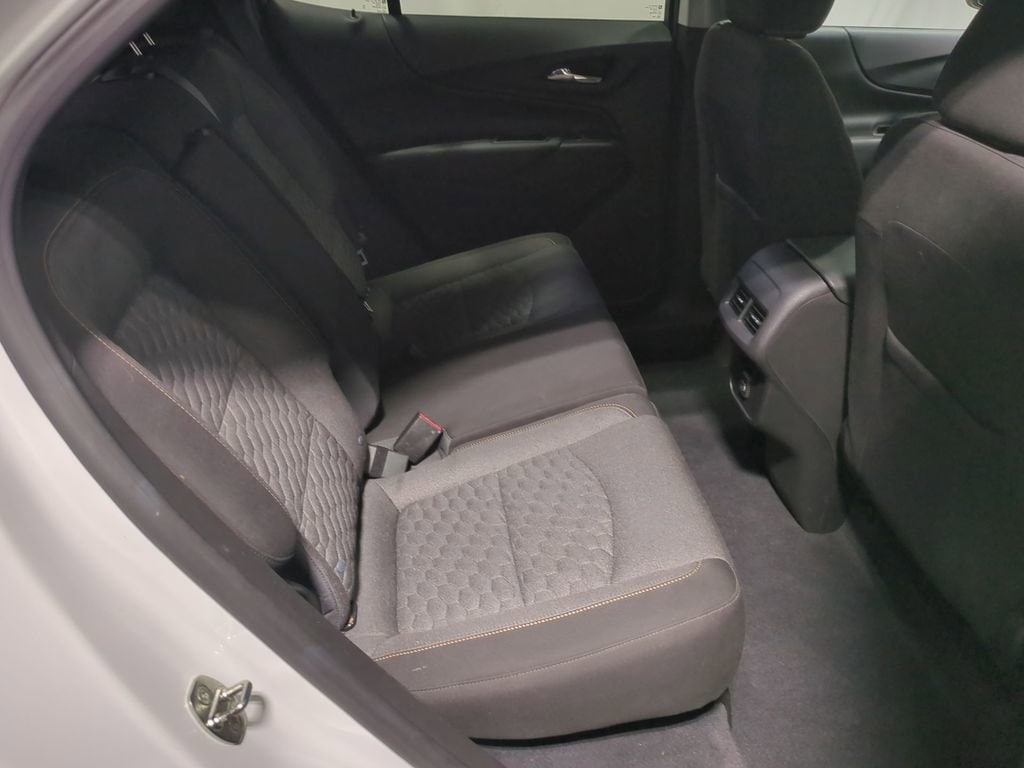Thumbnail: 2021 Chevrolet Equinox - 24