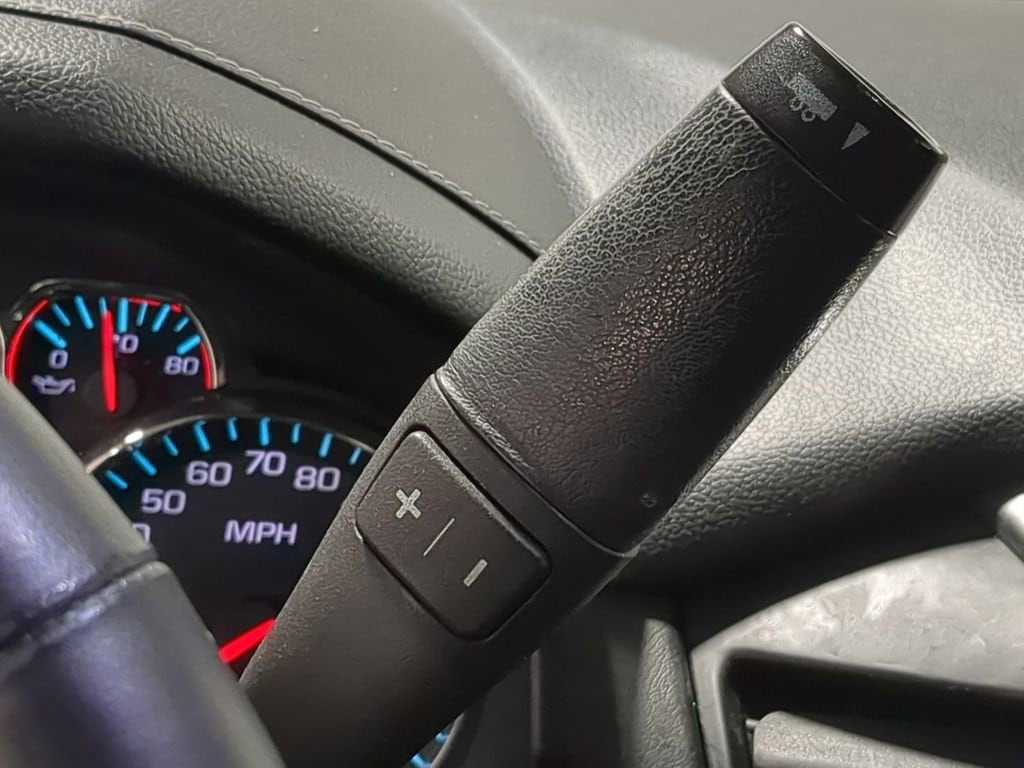 Thumbnail: 2015 Chevrolet Tahoe - 43