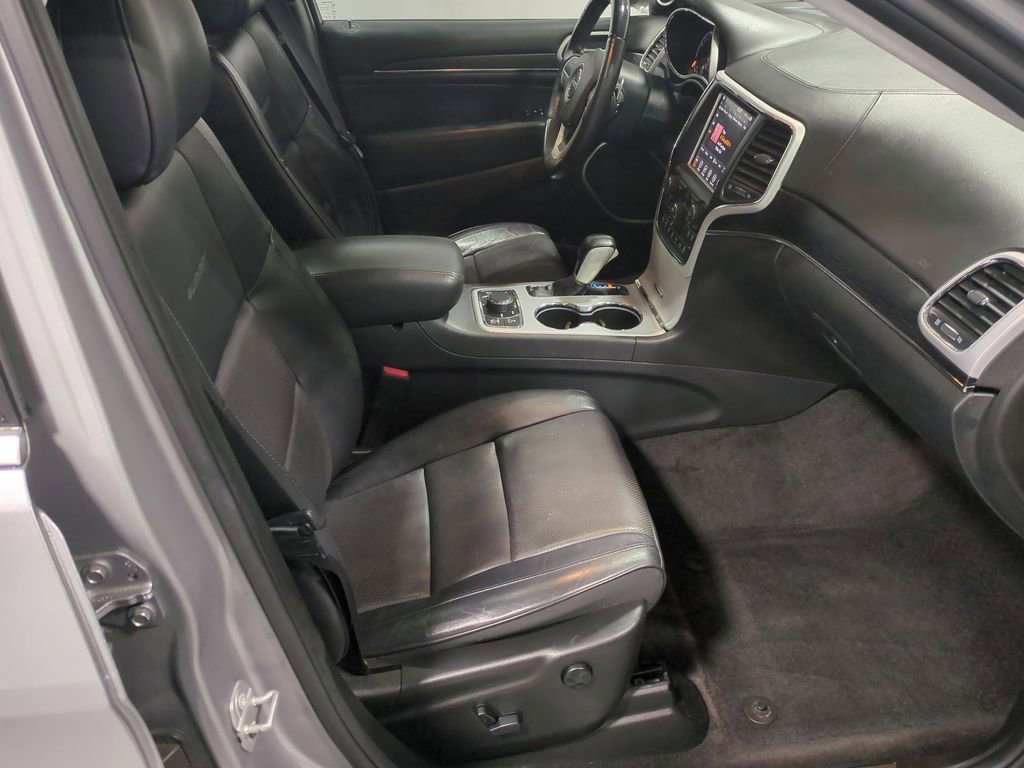 Thumbnail: 2018 Jeep Grand Cherokee - 22