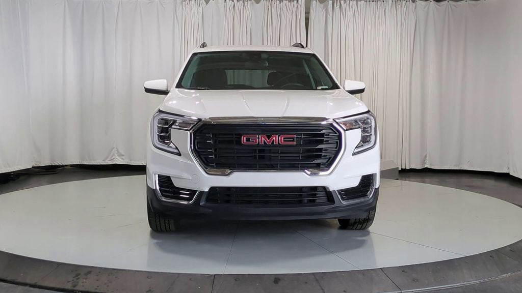 Thumbnail: 2022 GMC Terrain - 3