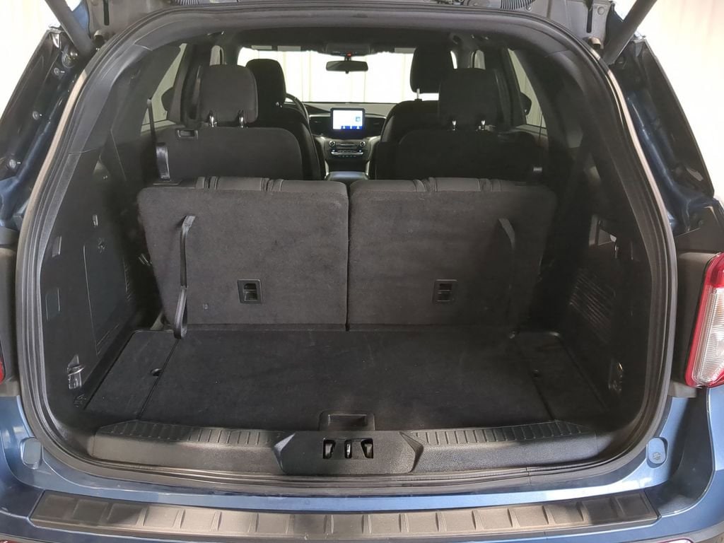 Thumbnail: 2020 Ford Explorer - 36