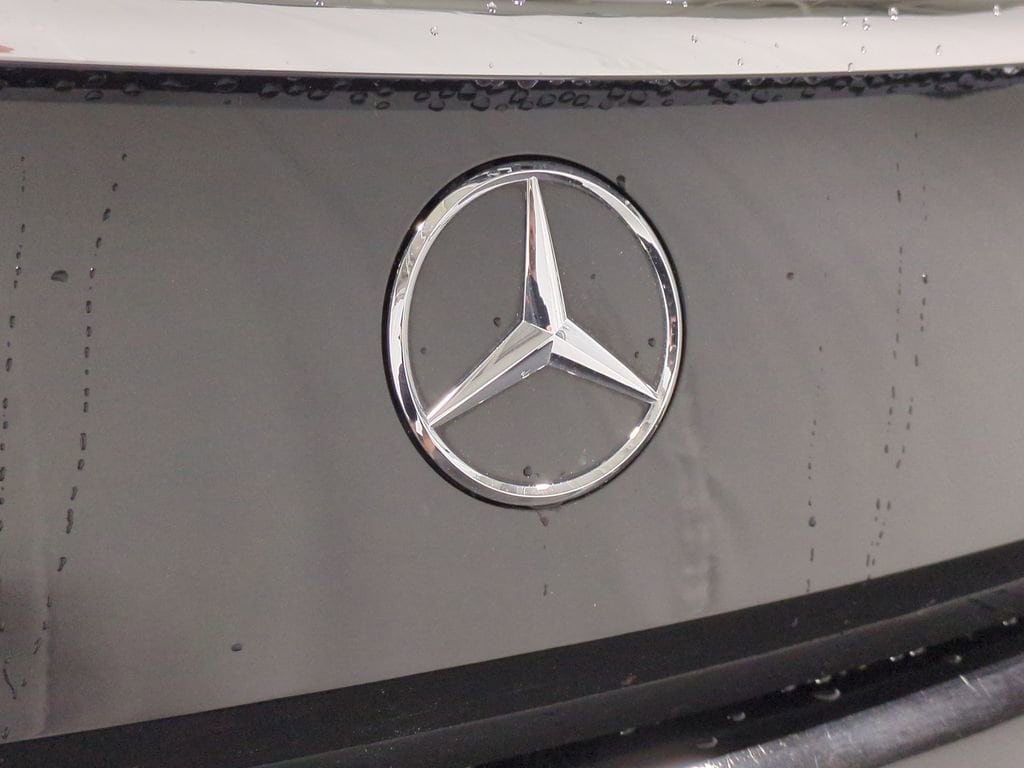 Thumbnail: 2016 Mercedes-Benz S-Class - 13