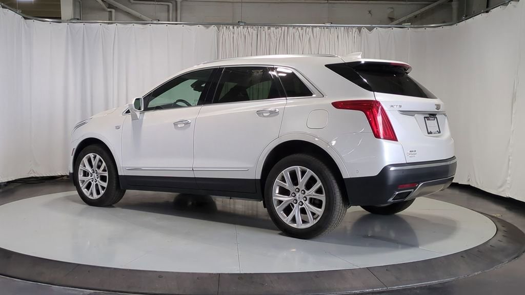 Thumbnail: 2018 Cadillac XT5 - 8