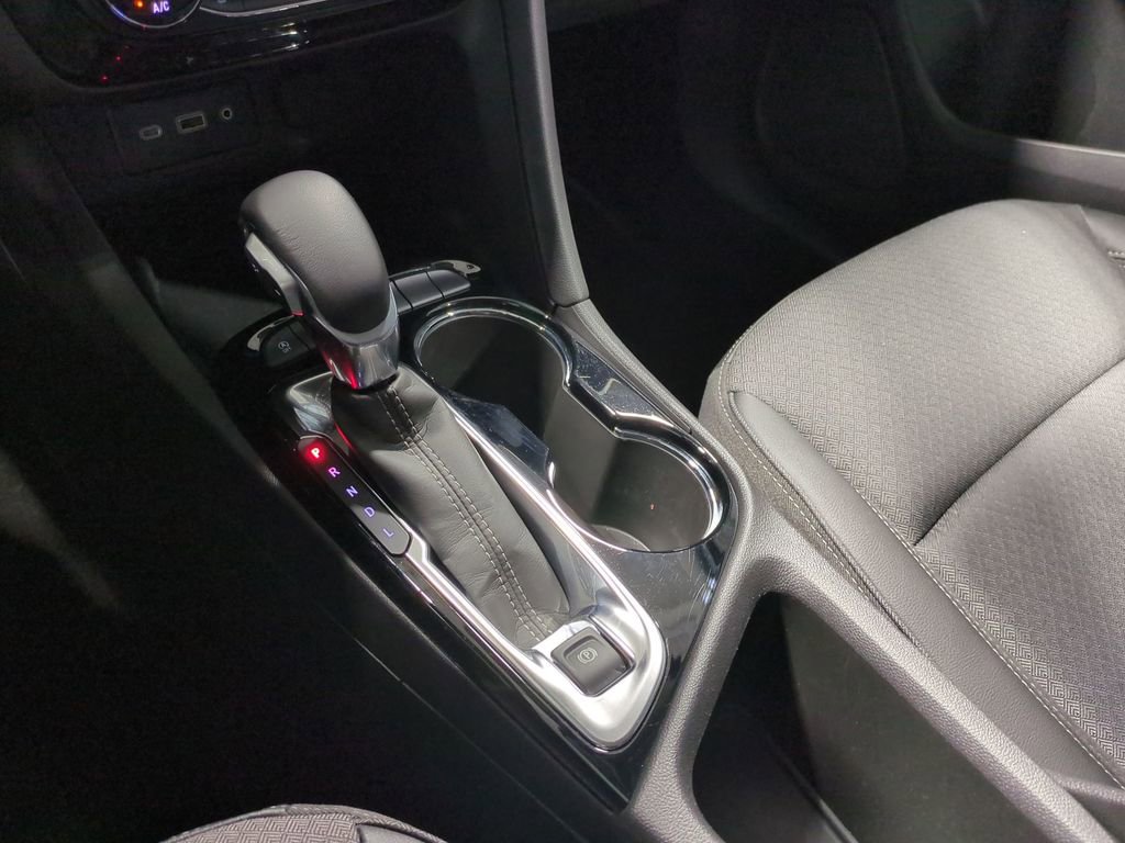 Thumbnail: 2022 Buick Encore GX - 31