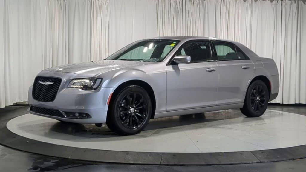 Thumbnail: 2018 Chrysler 300 - 5