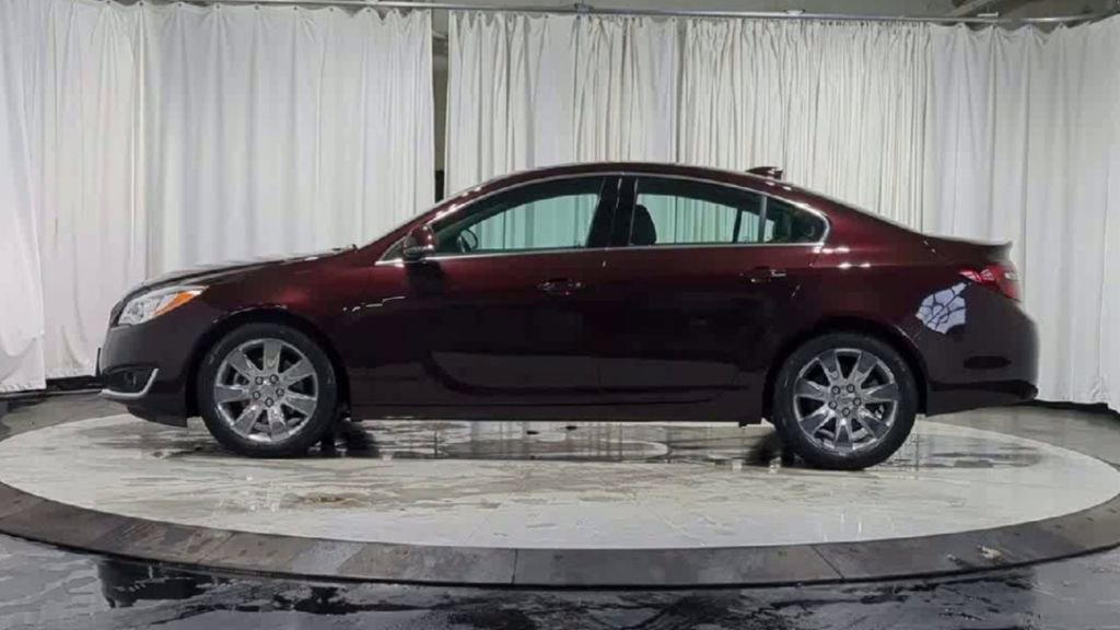 Thumbnail: 2017 Buick Regal - 6