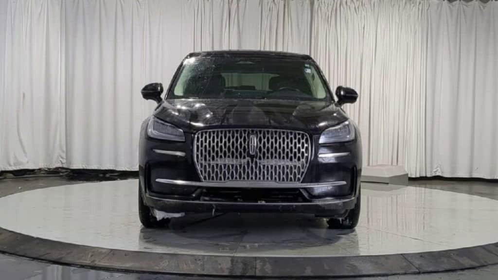 Thumbnail: 2023 Lincoln Corsair - 3