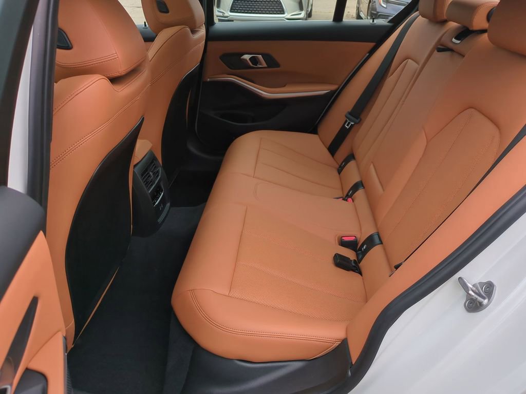 Thumbnail: 2024 BMW 3 Series - 22