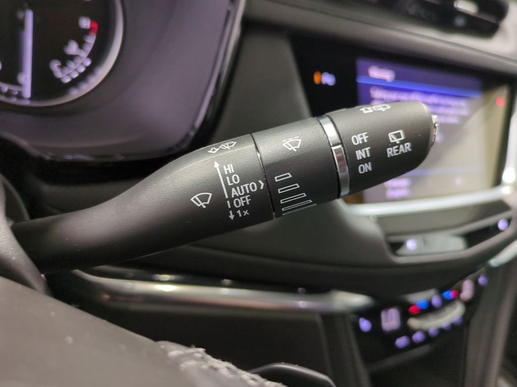 Thumbnail: 2023 Cadillac XT5 - 24