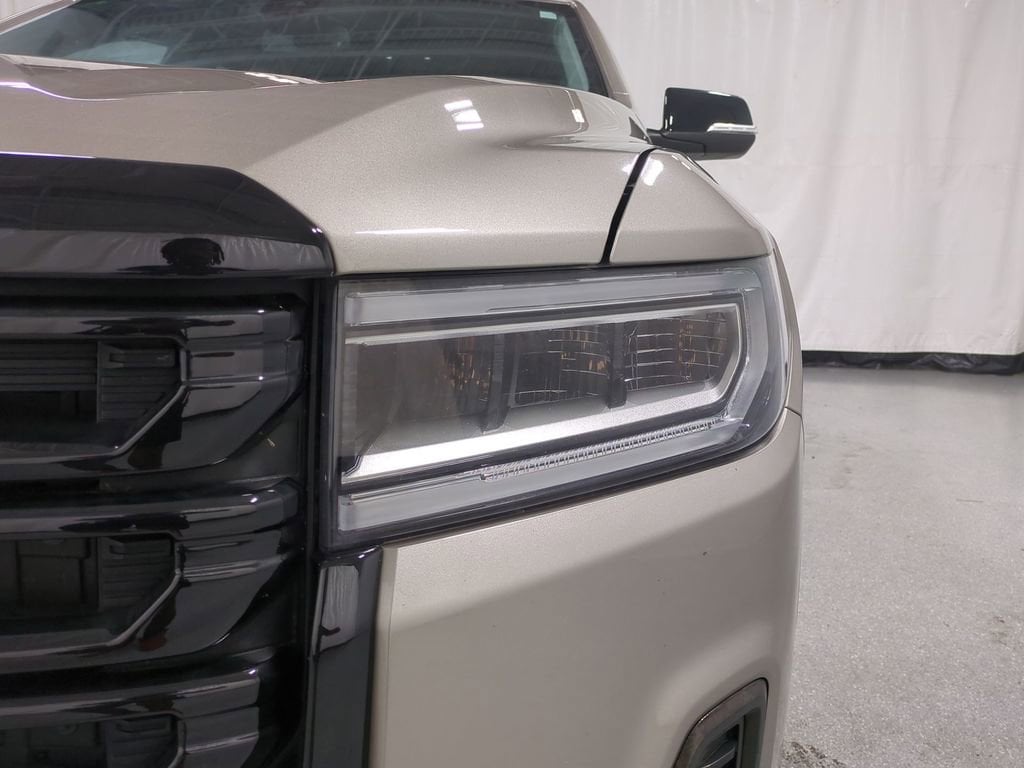 Thumbnail: 2022 GMC Acadia - 14