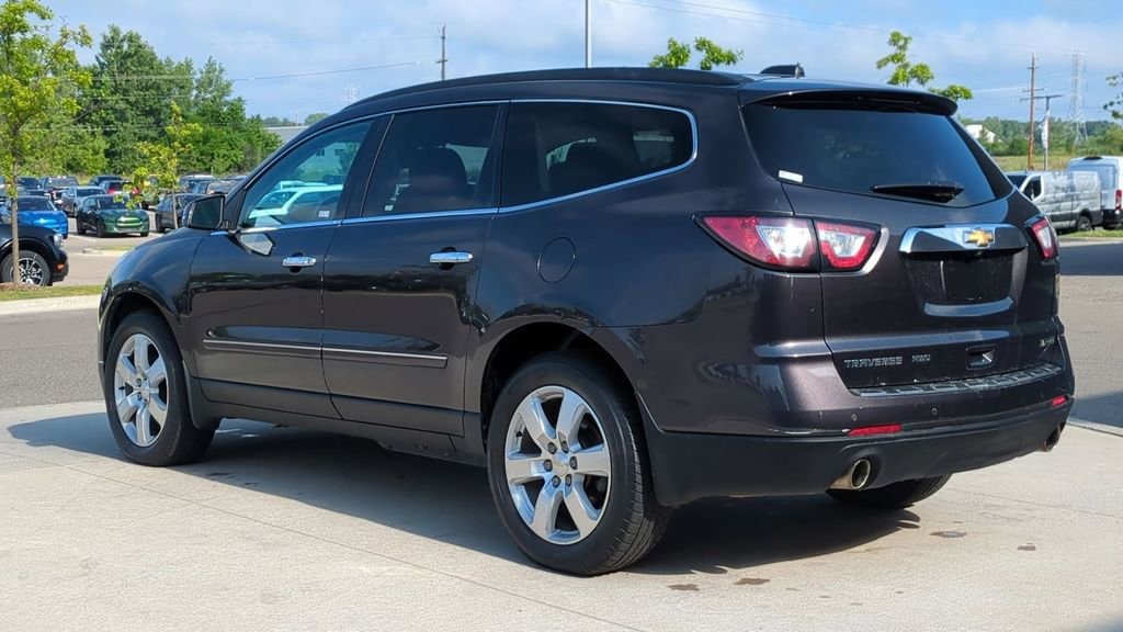 Thumbnail: 2017 Chevrolet Traverse - 4