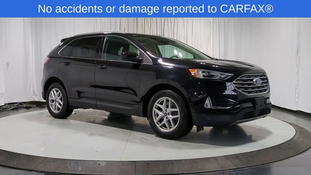 2021 Ford Edge SEL photo 2