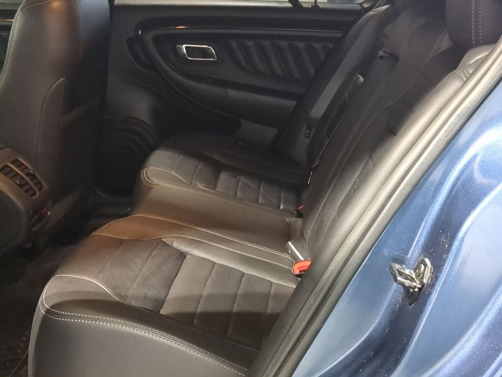 Thumbnail: 2018 Ford Taurus - 27