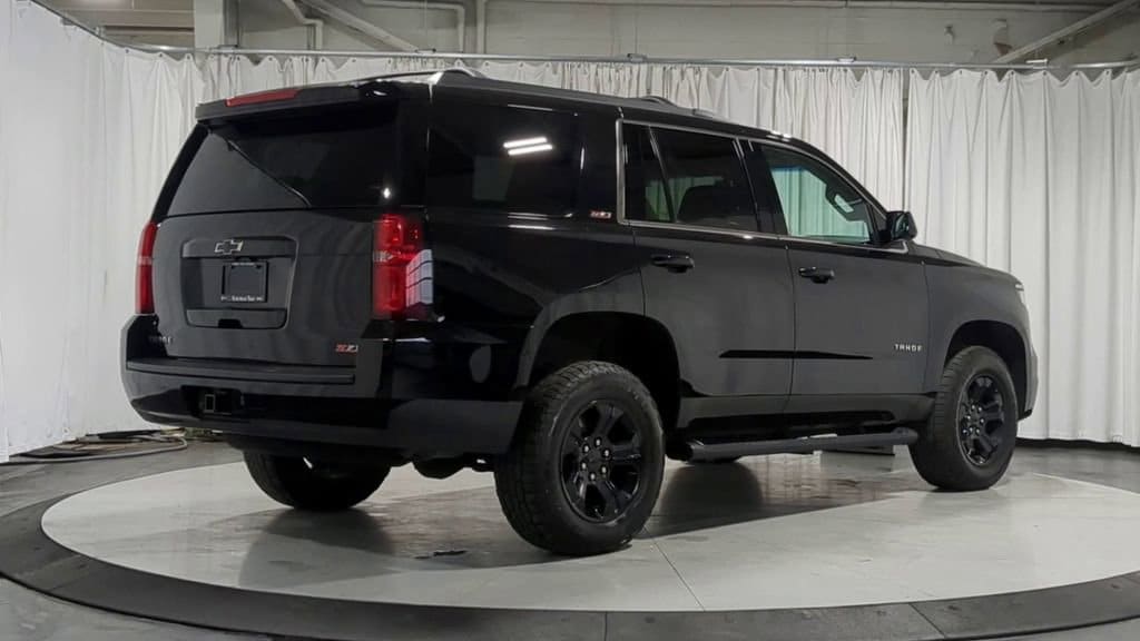 Thumbnail: 2018 Chevrolet Tahoe - 10